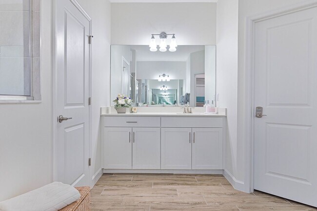 Building Photo - ** Single Family Home ~ Verdana Village ~ 3 Car Garage ~ Salt Water Pool & Lake Views **