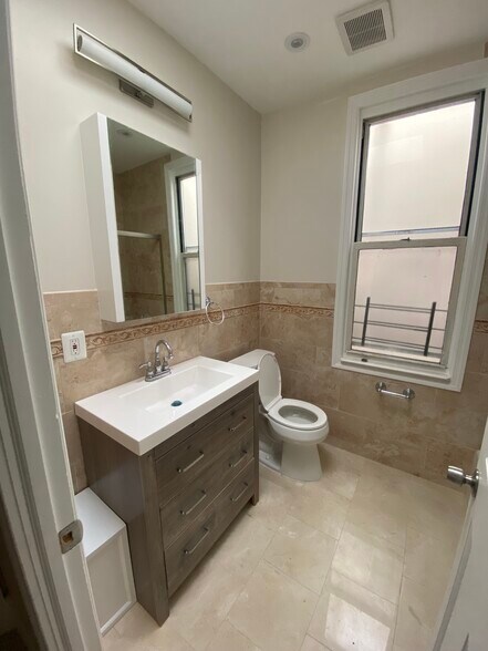 Bathroom - 7418 88th Ave