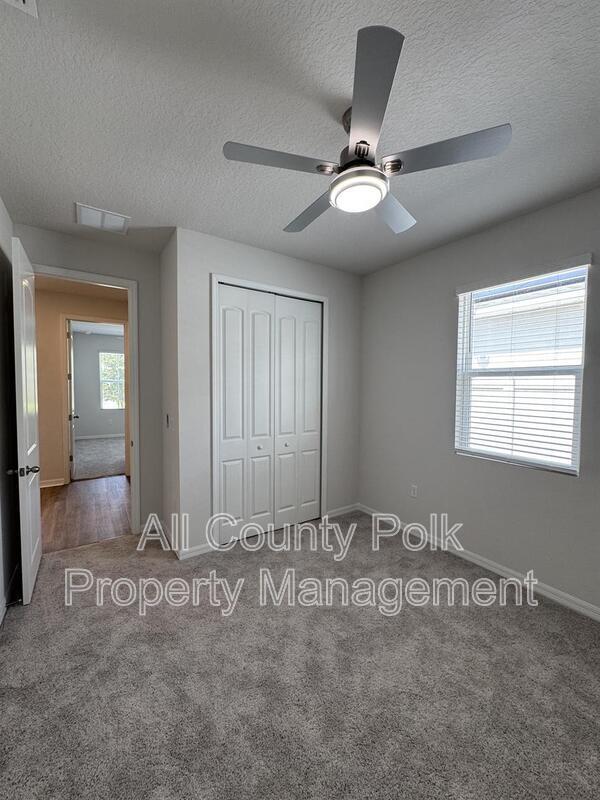 Building Photo - 851 Folklore Ln