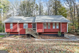 Building Photo - 4771 N Springs Rd NW