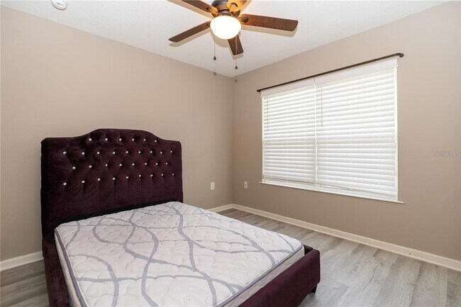 Building Photo - 159 Pergola Pl