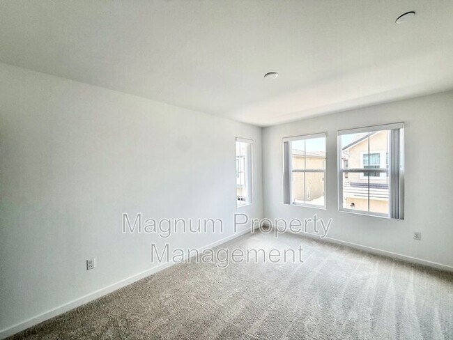 Building Photo - 31404 Lolite Dr