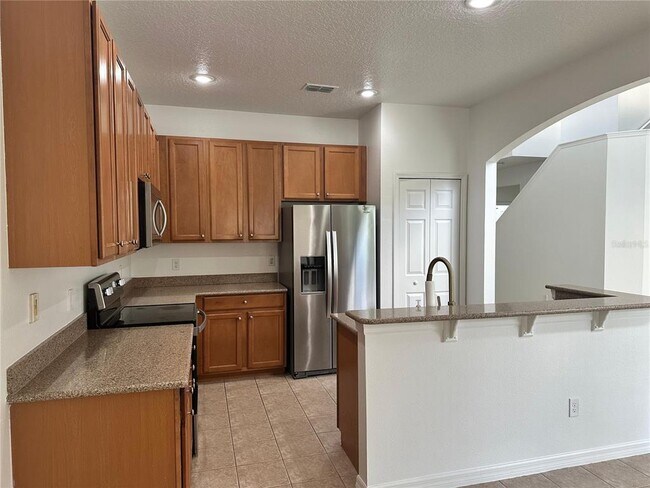 Building Photo - 2723 Star Grass Cir