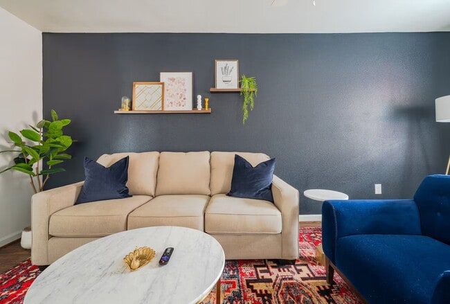 Building Photo - 1912 Arbor St