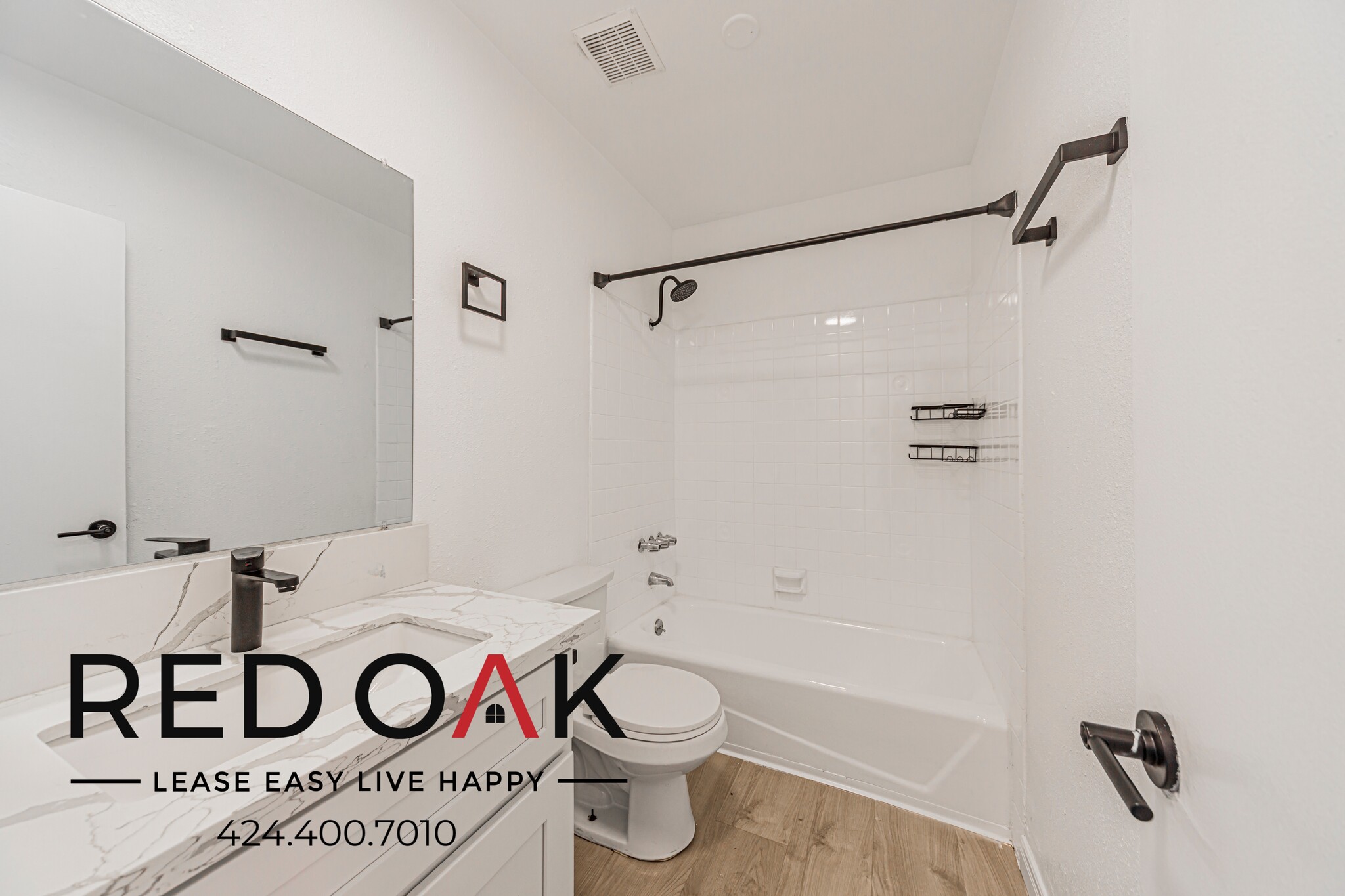 Building Photo - 5119 Fountain Ave