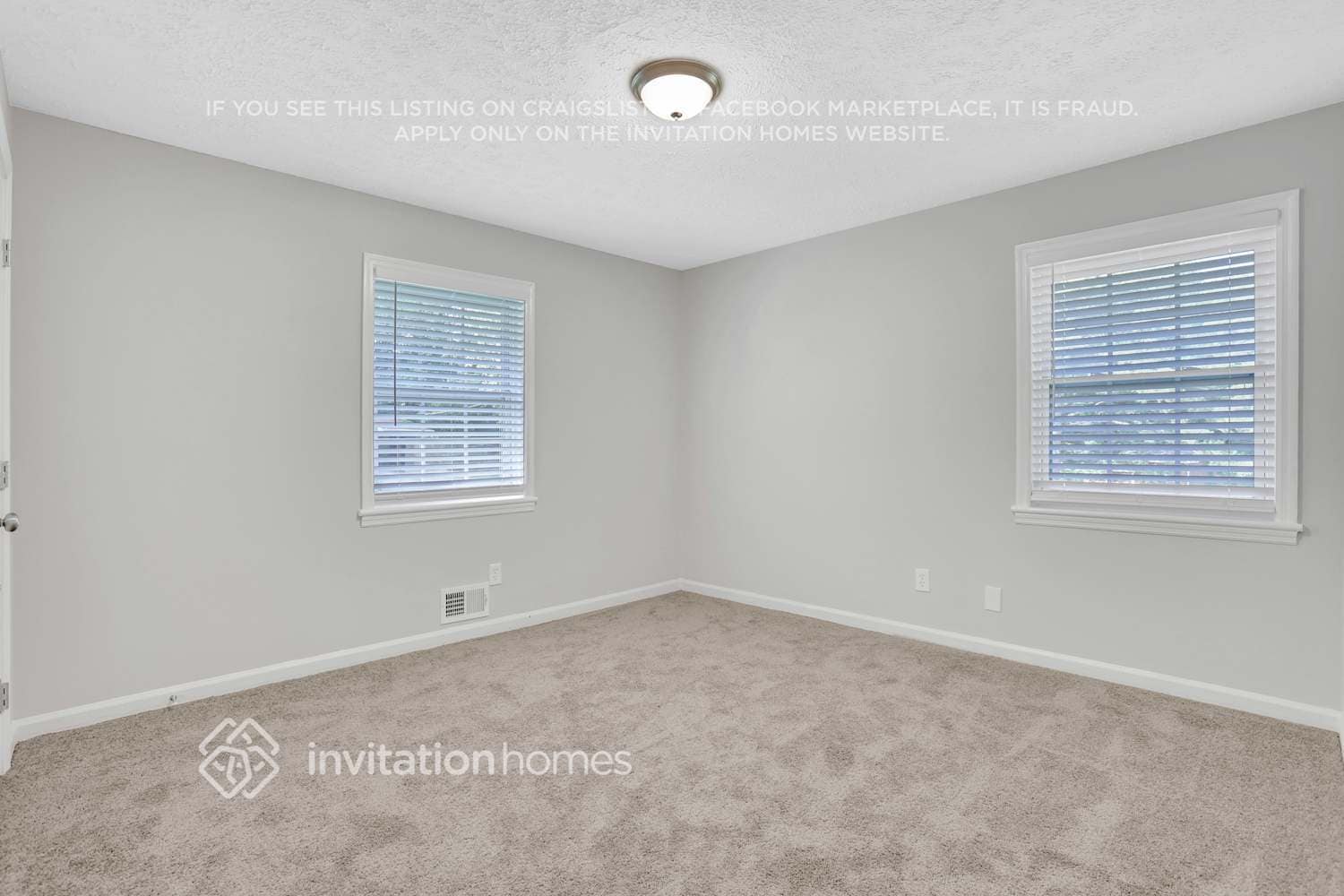 Building Photo - 2349 Omaha Rd SW