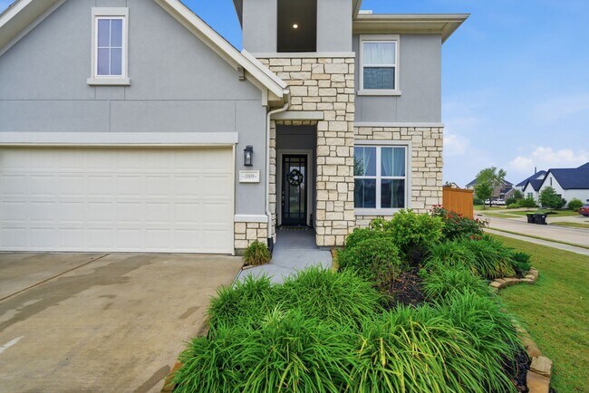 Building Photo - 31839 Grand Orch Ln