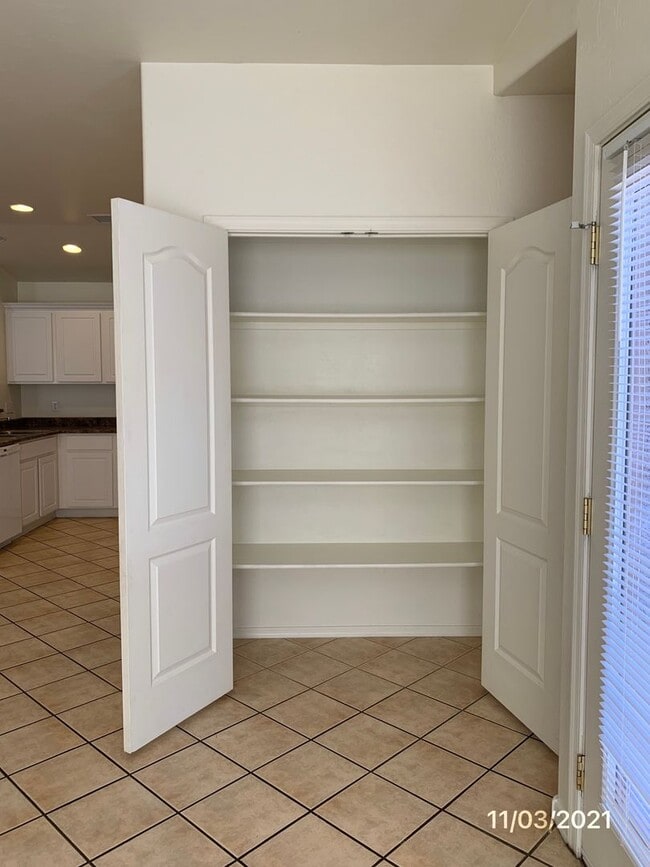 Building Photo - MOVE IN SPECIAL -  HOUSE - VERDE SANTA FE ...