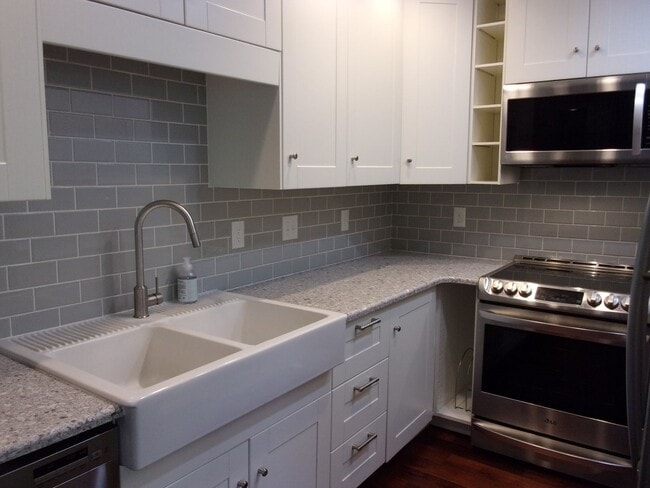 Building Photo - COMING SOON!! 3 Bedroom 2 Bath Home on over 1 Acre in York with Clover Schools