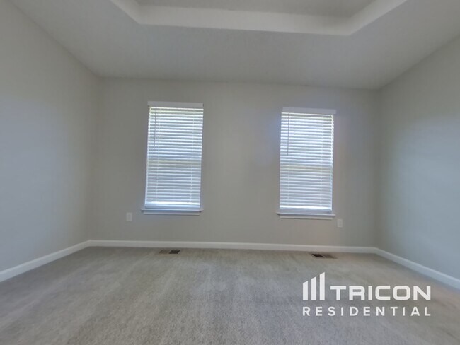 Building Photo - 3015 Brass Dr