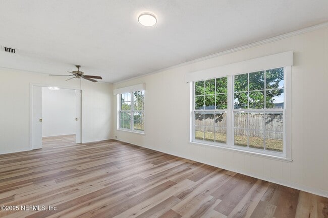 Building Photo - 4103 San Remo Dr