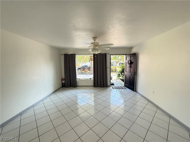 Building Photo - 1354 Stadler Dr