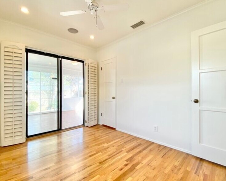 Building Photo - 4162 Alla Rd