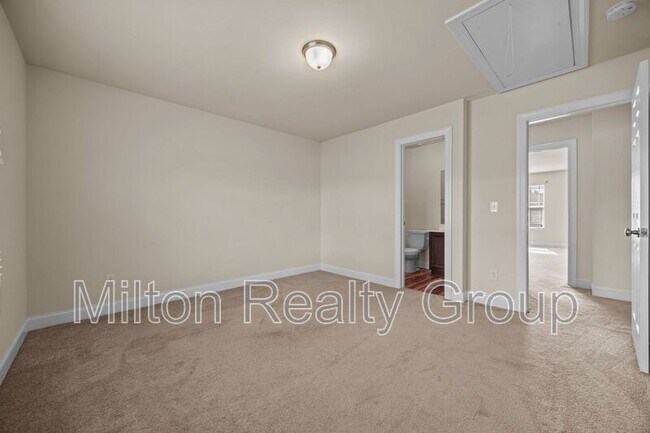 Building Photo - 26 River Stancil Dr