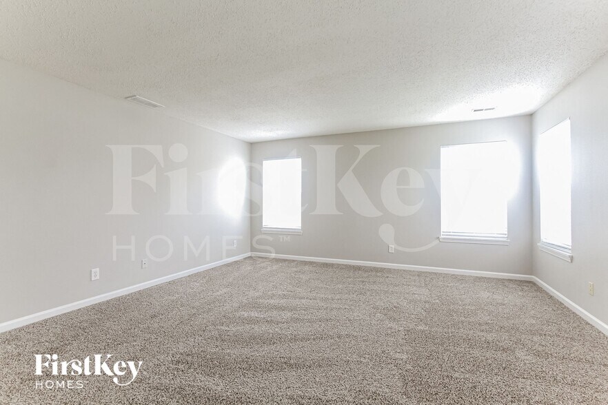 Building Photo - 8114 Grove Berry Dr