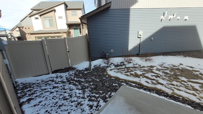 Building Photo - 9172 Baltin Ct