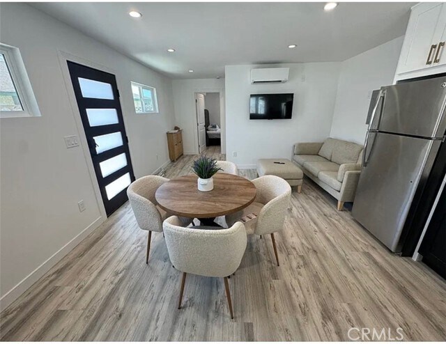 Building Photo - 6885 Shoshonee Way