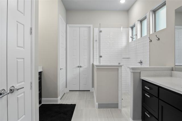 Building Photo - 13101 Scissortail Dr