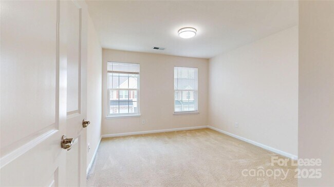 Building Photo - 7454 Red Mulberry Way