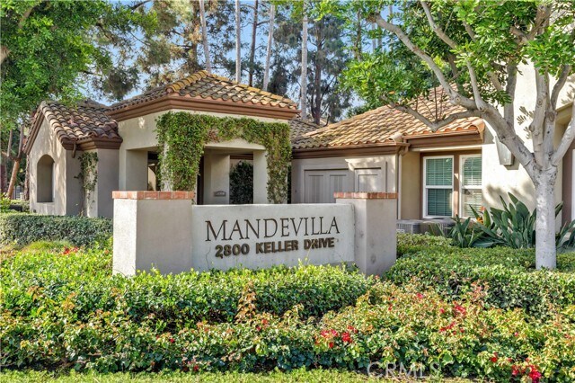 Building Photo - 2800 Keller Dr
