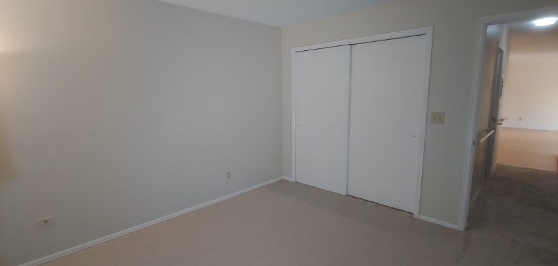 Building Photo - 6540 Delmonico Dr