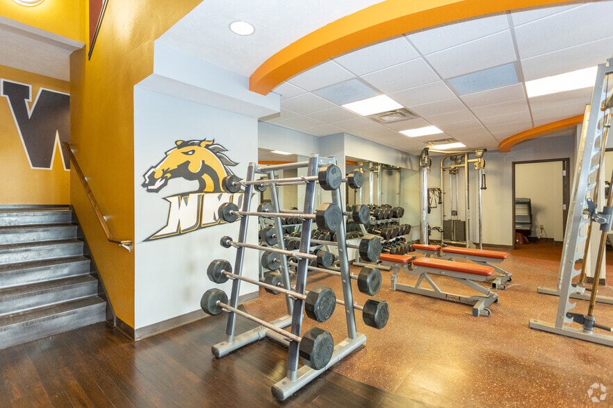 Primary Photo - A2 Apartments