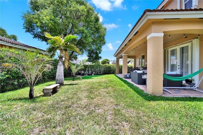 Building Photo - 20765 SW 89th Ave