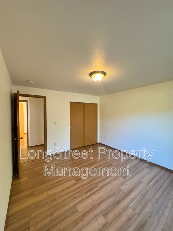 Building Photo - 29173 Blake Dr