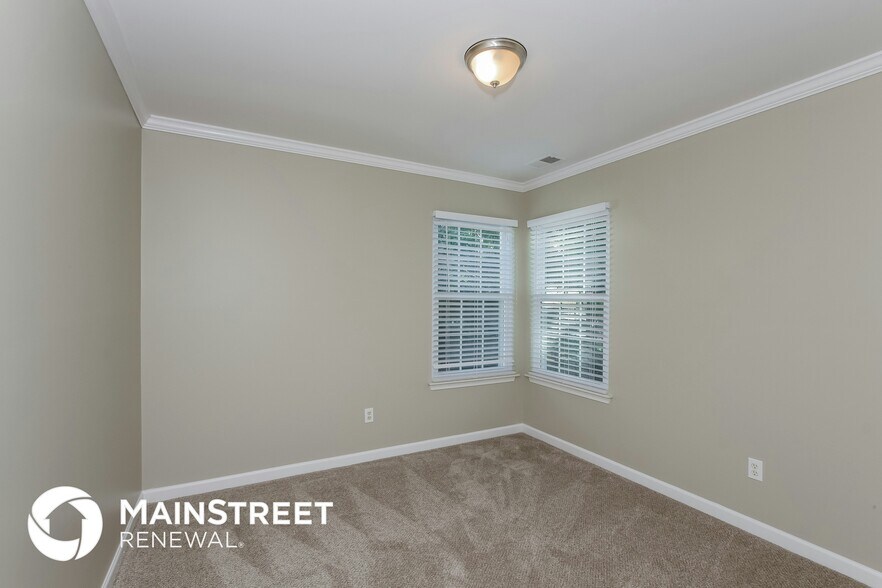 Building Photo - 16001 Kirsten Nicole Rd