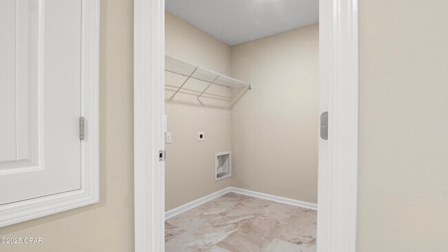 Building Photo - 7115 Shimano Way
