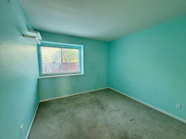 Building Photo - Bright 4 Bedroom San Jose Home With Tall Ceilings