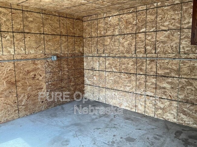 Building Photo - 316 N 13th St