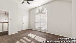 Building Photo - 902 Visor Dr