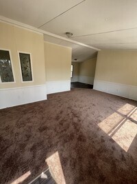 Building Photo - 251 New Cassel Dr