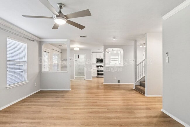 Building Photo - 9639 Shetland Park