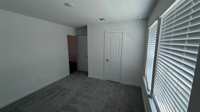Building Photo - 6332 Ambrose Peak Ln