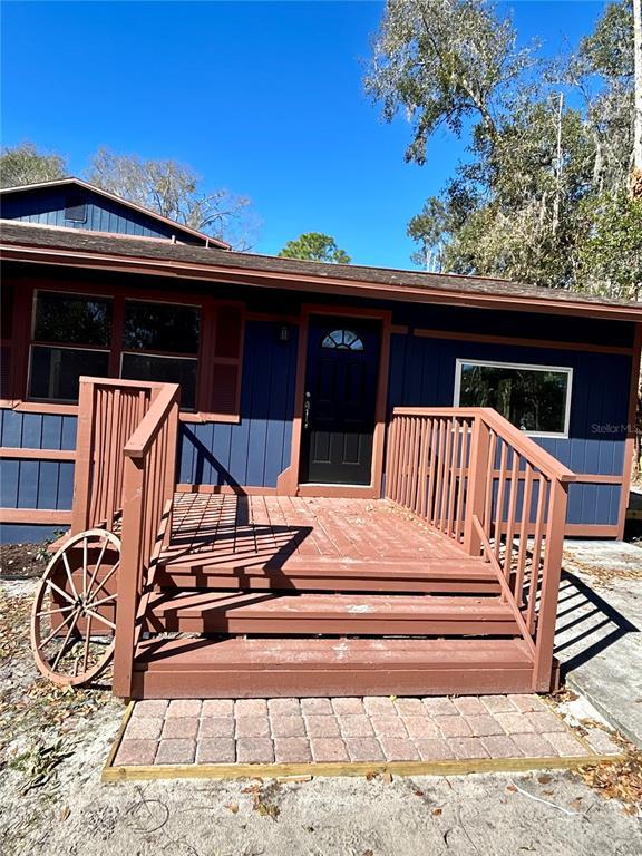 Building Photo - 18812 Carr Dr