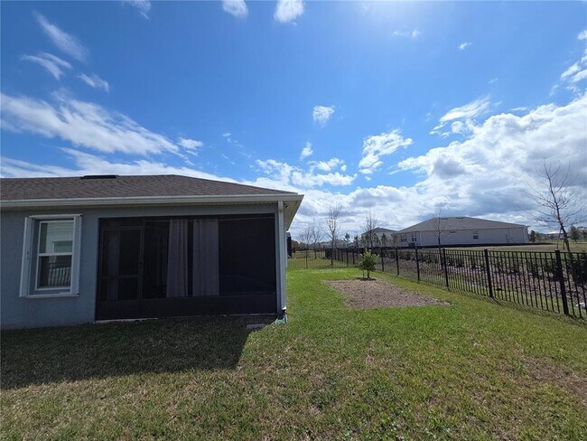 Building Photo - 2130 Bur Oak Blvd