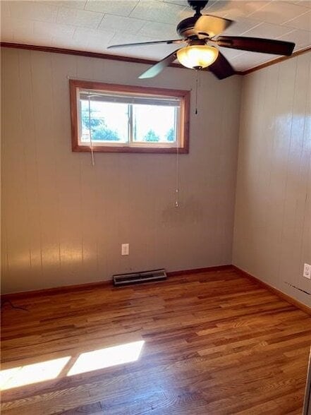 Building Photo - 1349 Connellsville St
