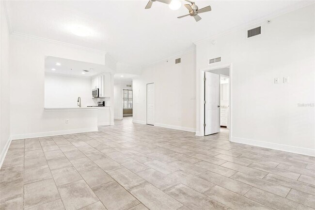 Building Photo - 855 Blue Sage St