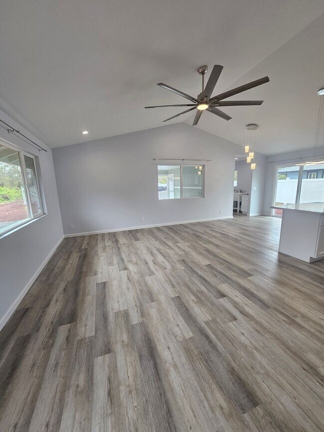 Building Photo - Beautifully NEW Home in Volcano