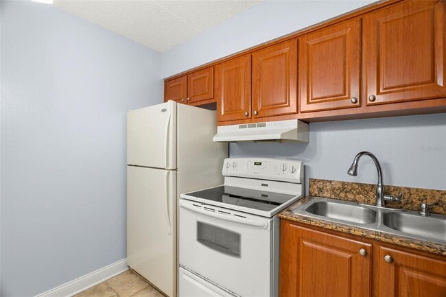 Building Photo - 120 S Church Ave