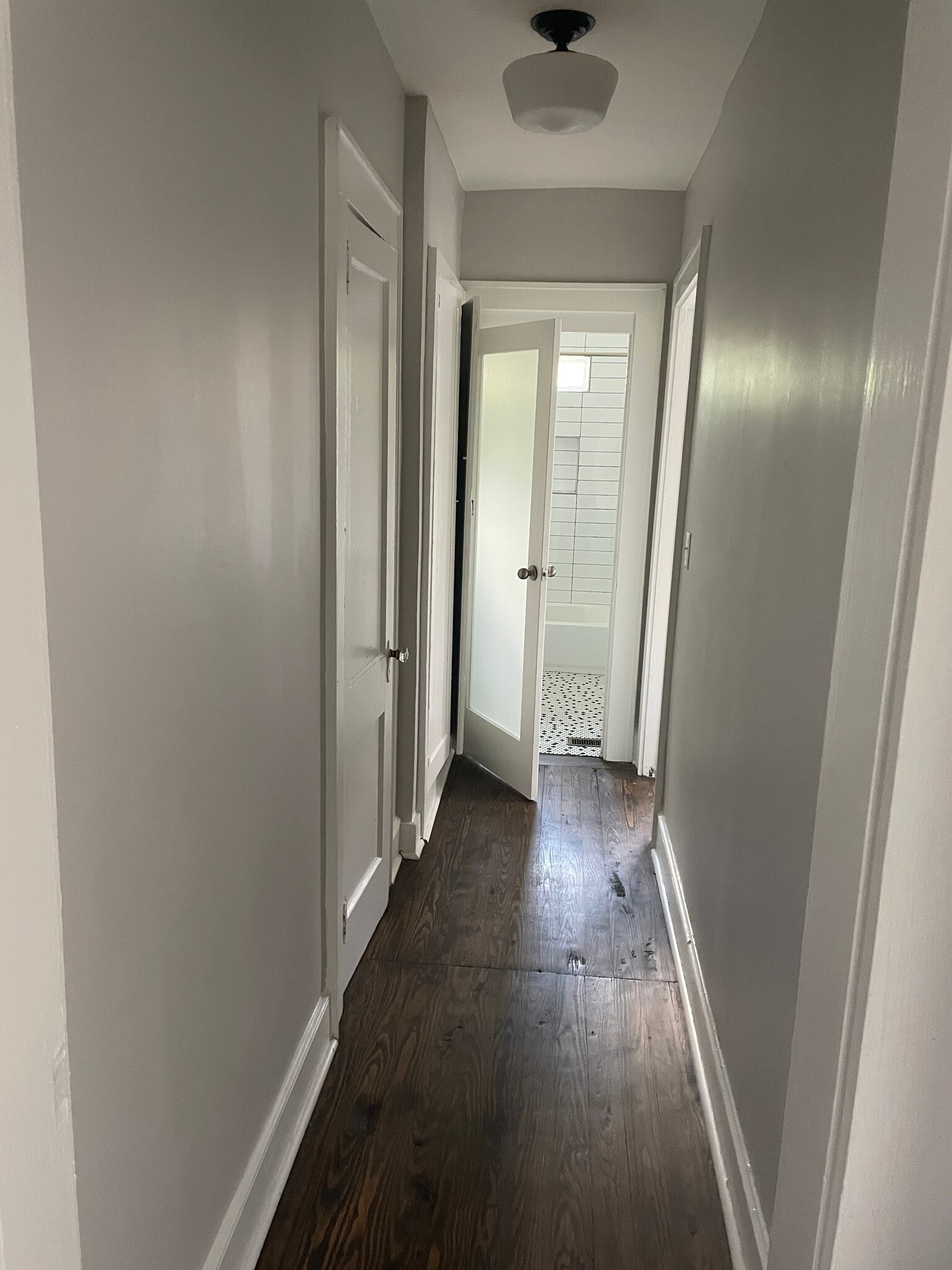 Hallway - 998 Woodbourne Dr SW