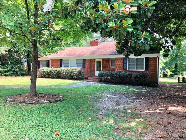 Primary Photo - 6810 Edmonstone Ave