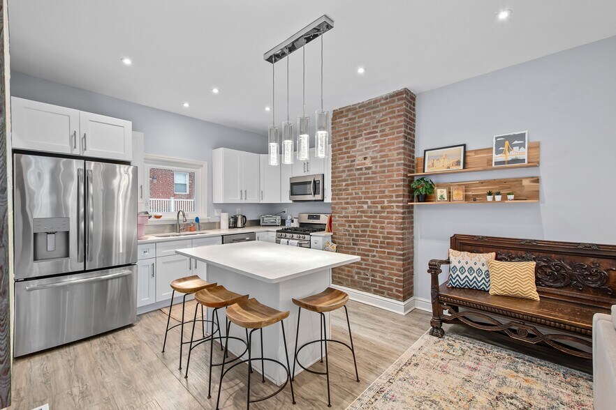 Building Photo - 3451 Denny St