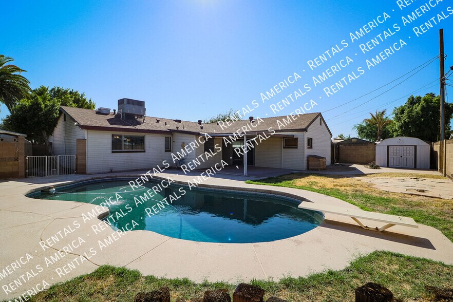 Building Photo - 1314 N 70th St
