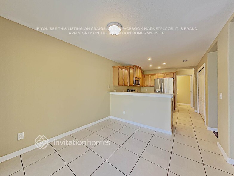 Building Photo - 7176 Chatum Light Run