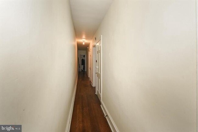 Building Photo - 427 W Sedgwick St