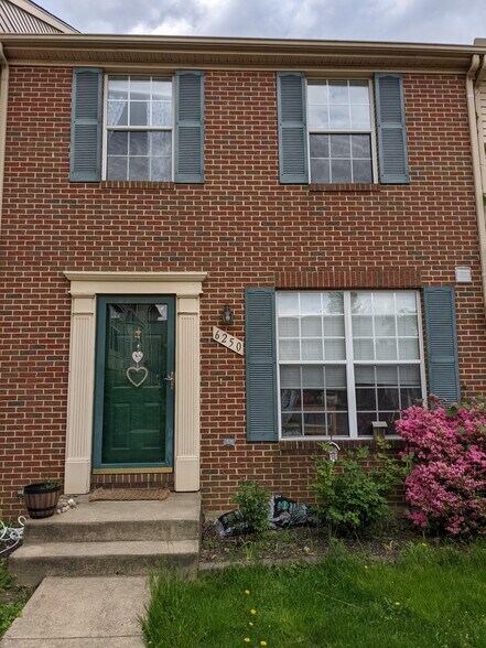 Entry - 6250 Deep River Canyon