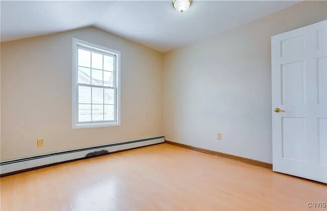 Building Photo - 103 W Embargo St